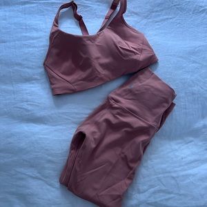 Lululemon Legging & Bra Set